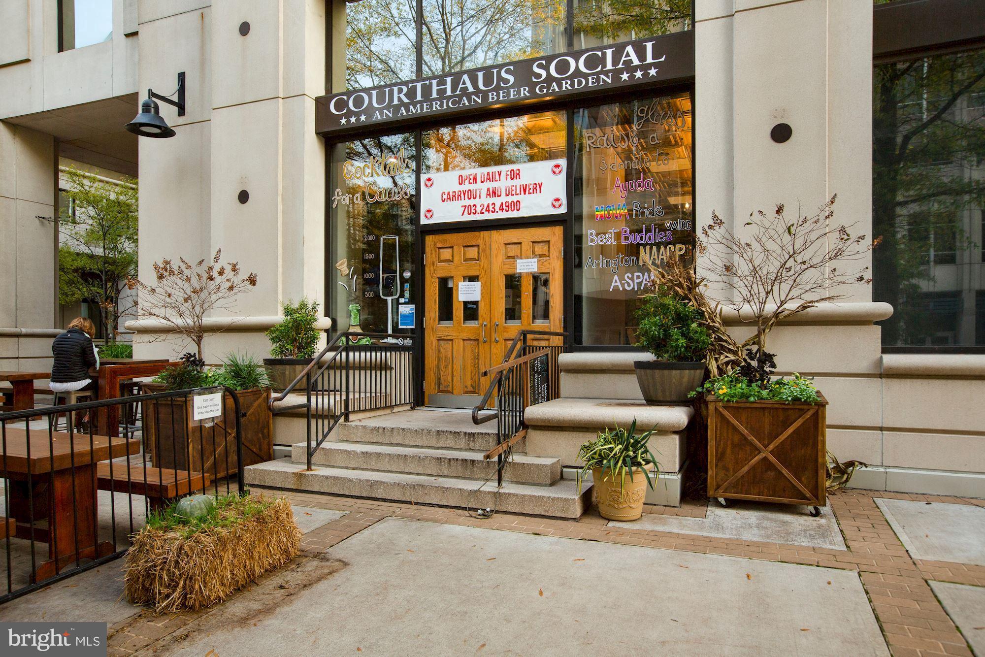 COURTHOUSE HILL - Residential