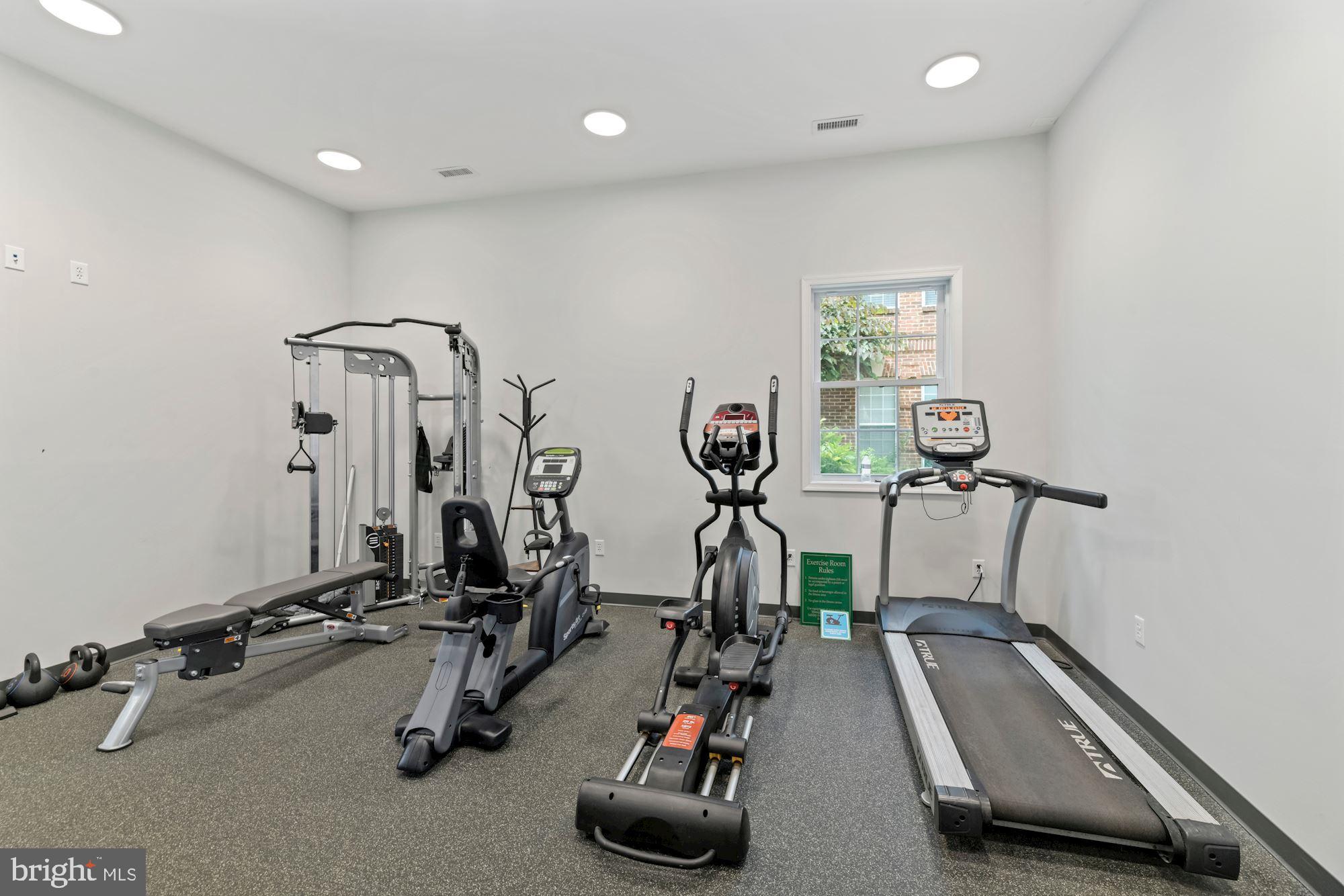 COURTHOUSE HILL - Residential