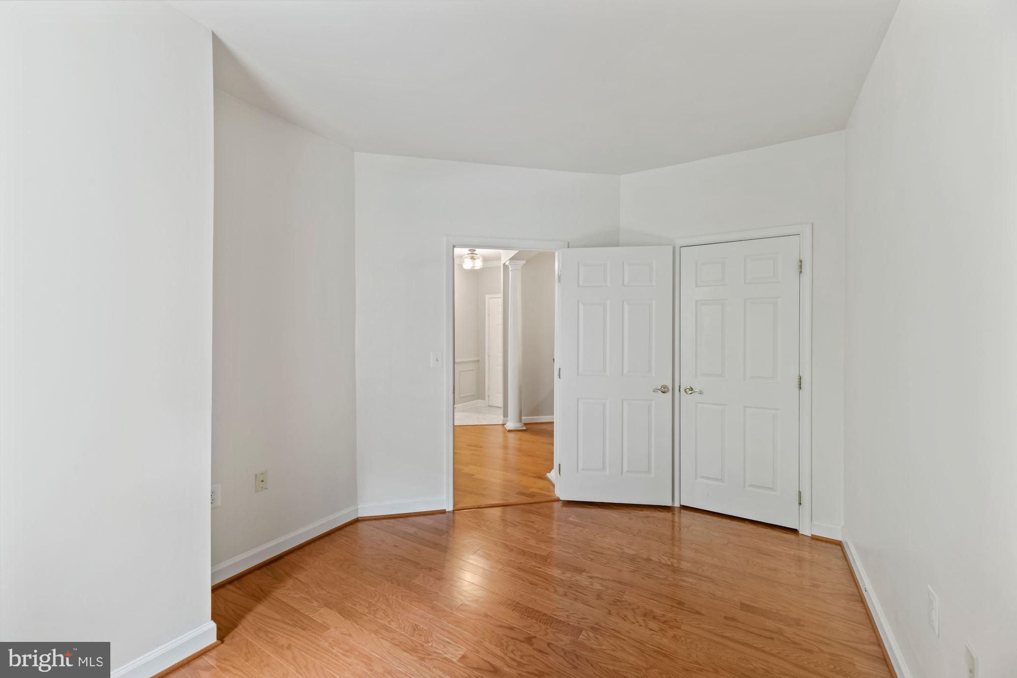 COURTHOUSE HILL - Residential