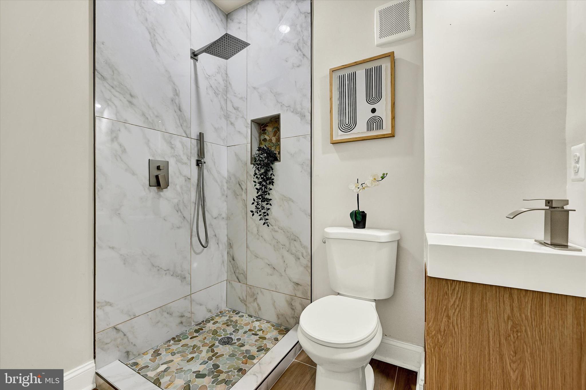 BOLTON HILL HISTORIC DISTRICT - Residential