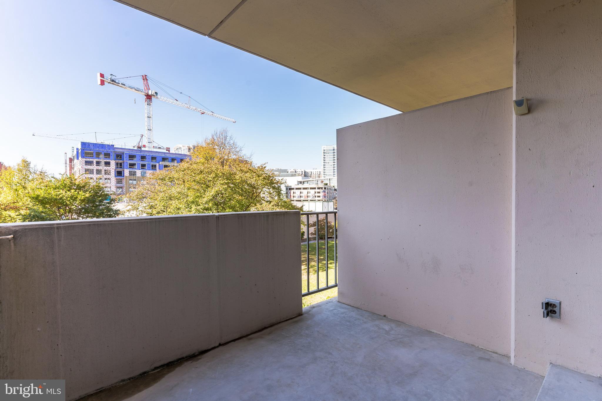 HYDE PARK - Residential