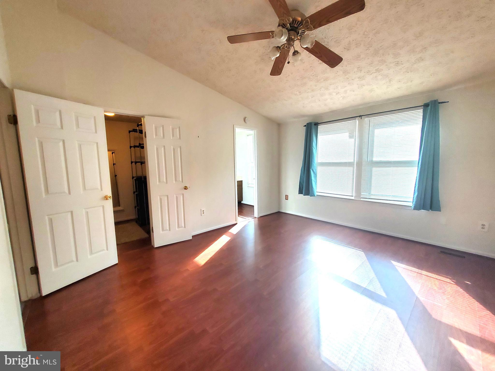 GREEN HOLLY WOODS-PLAT 2 - Residential Lease