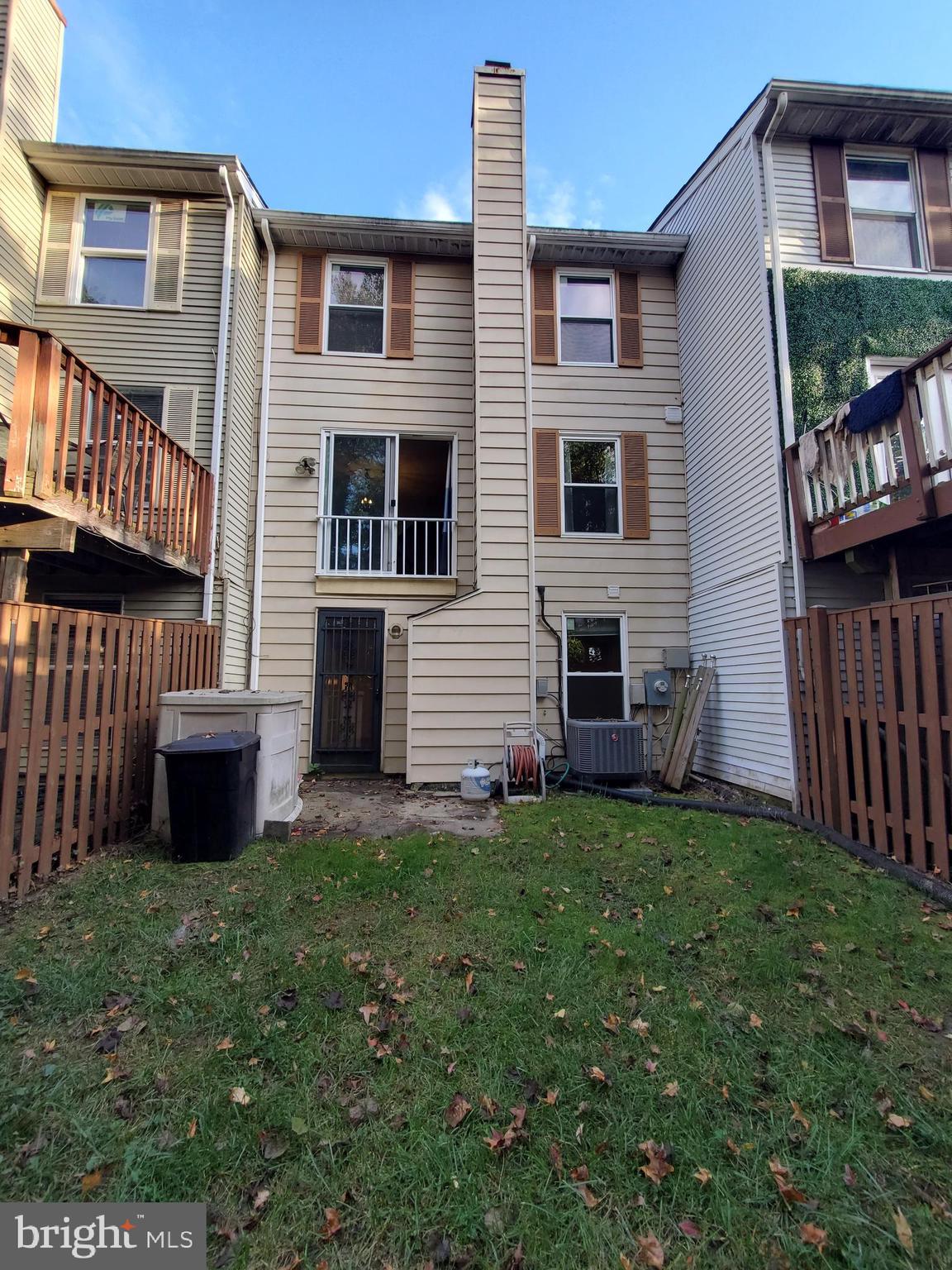 GREEN HOLLY WOODS-PLAT 2 - Residential Lease