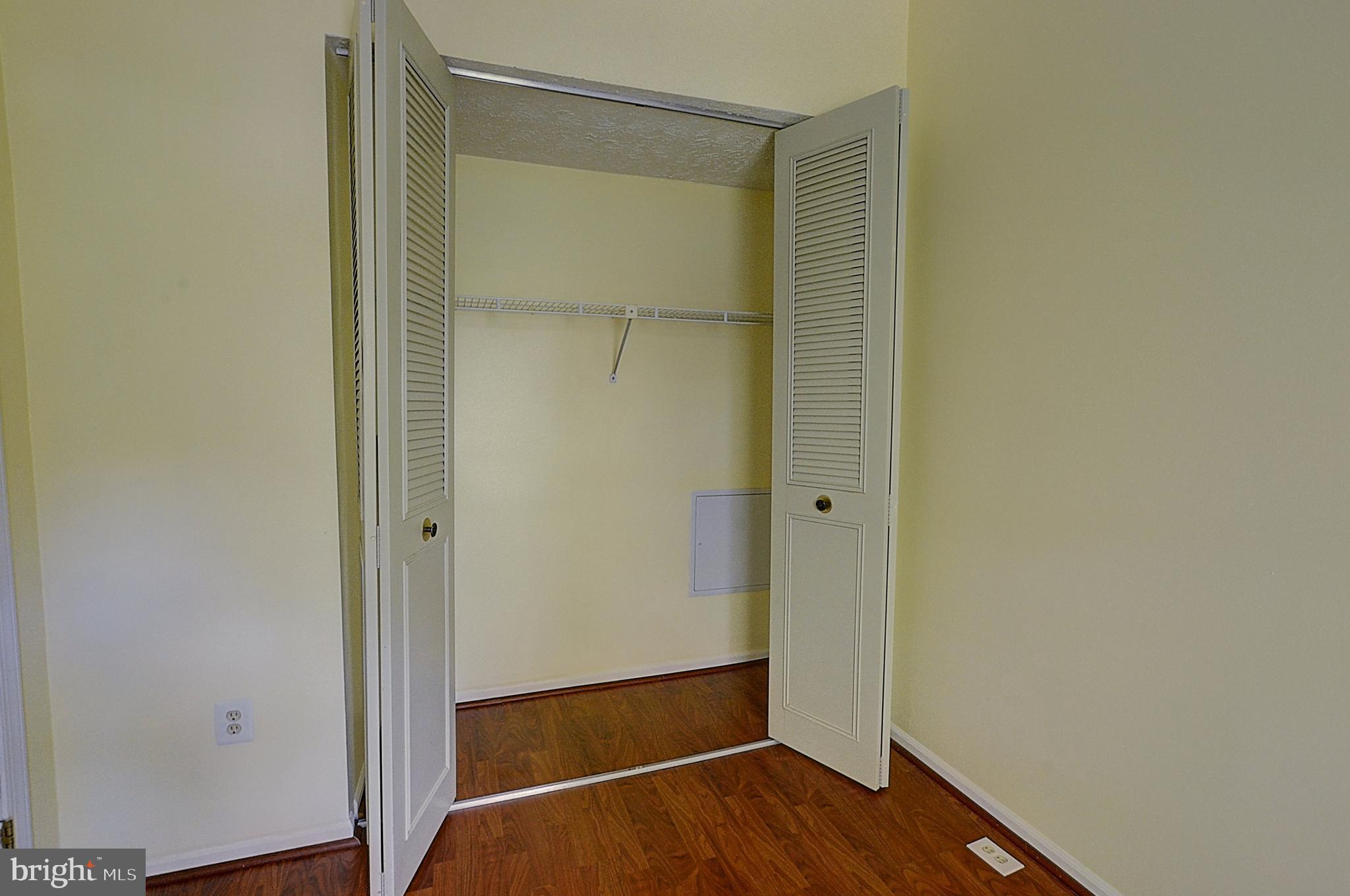 GREEN HOLLY WOODS-PLAT 2 - Residential Lease