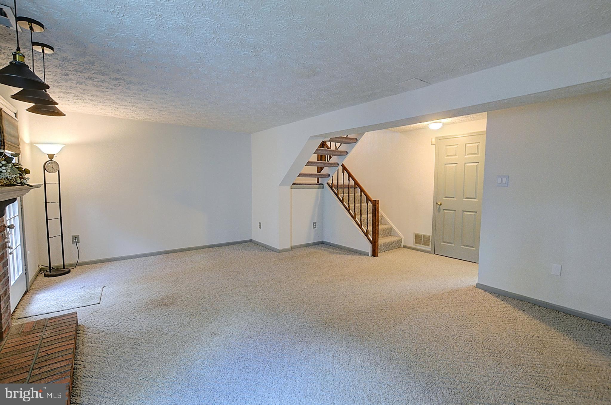 GREEN HOLLY WOODS-PLAT 2 - Residential Lease