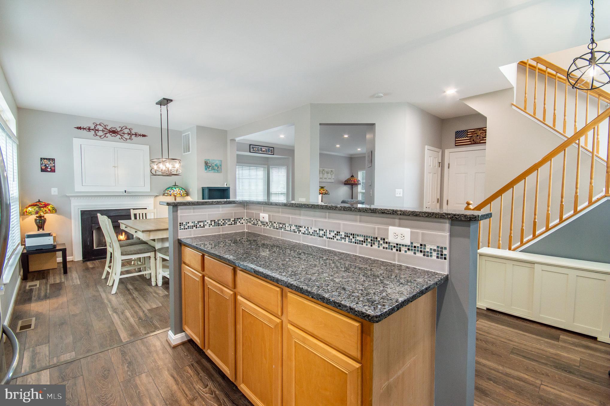 BLOOMS CROSSING - Residential