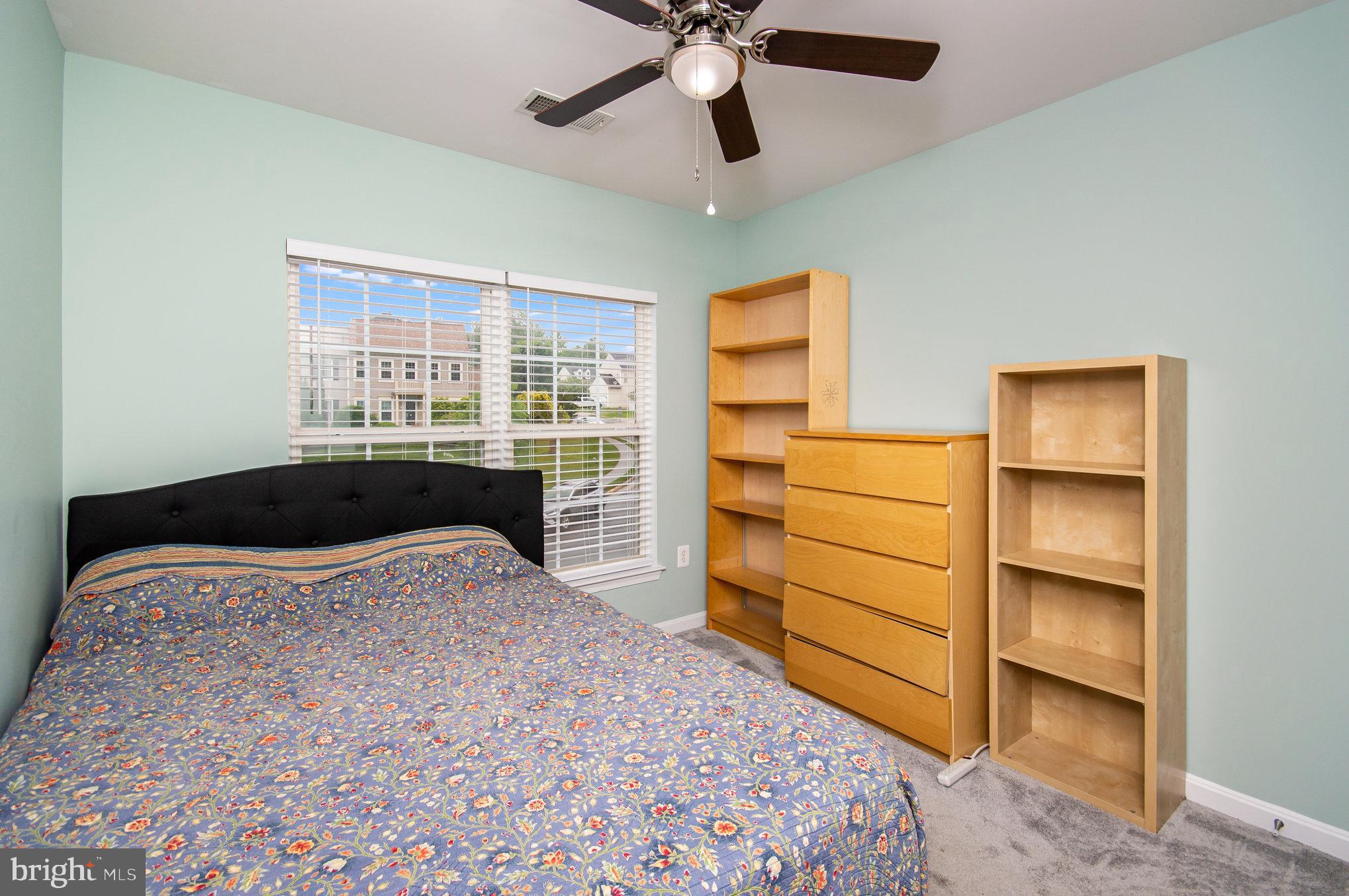 BLOOMS CROSSING - Residential