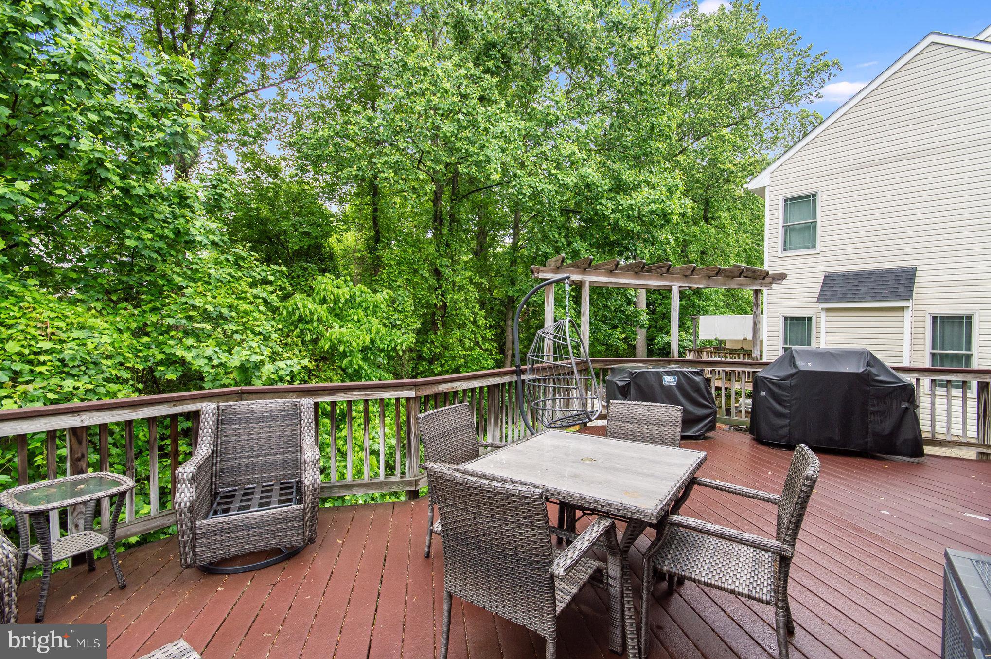 BLOOMS CROSSING - Residential