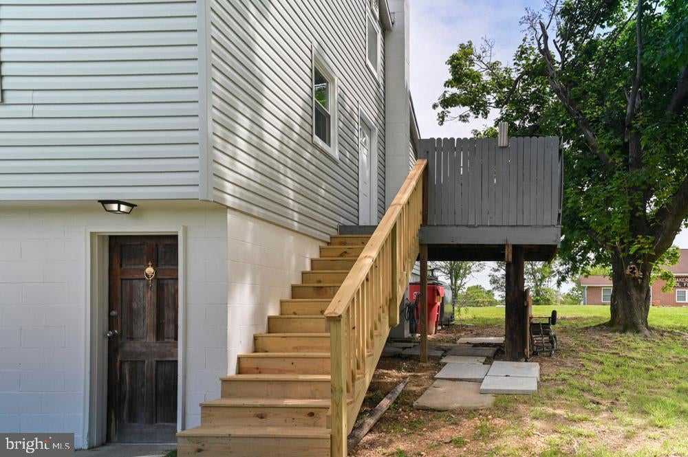 2217 CHARLES TOWN ROAD