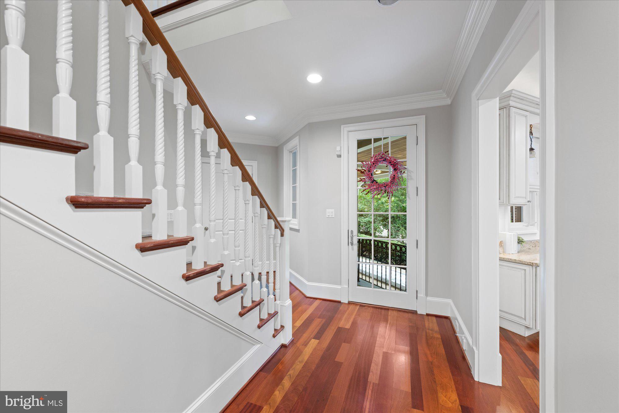 MERRY GO ROUND FARM - Residential