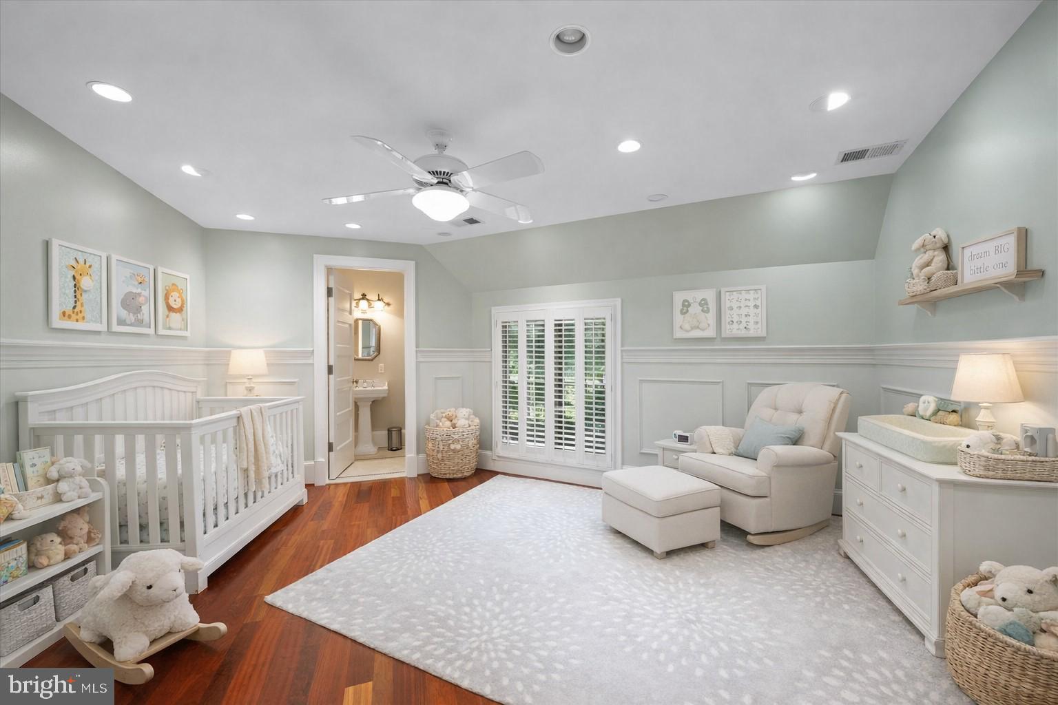 MERRY GO ROUND FARM - Residential