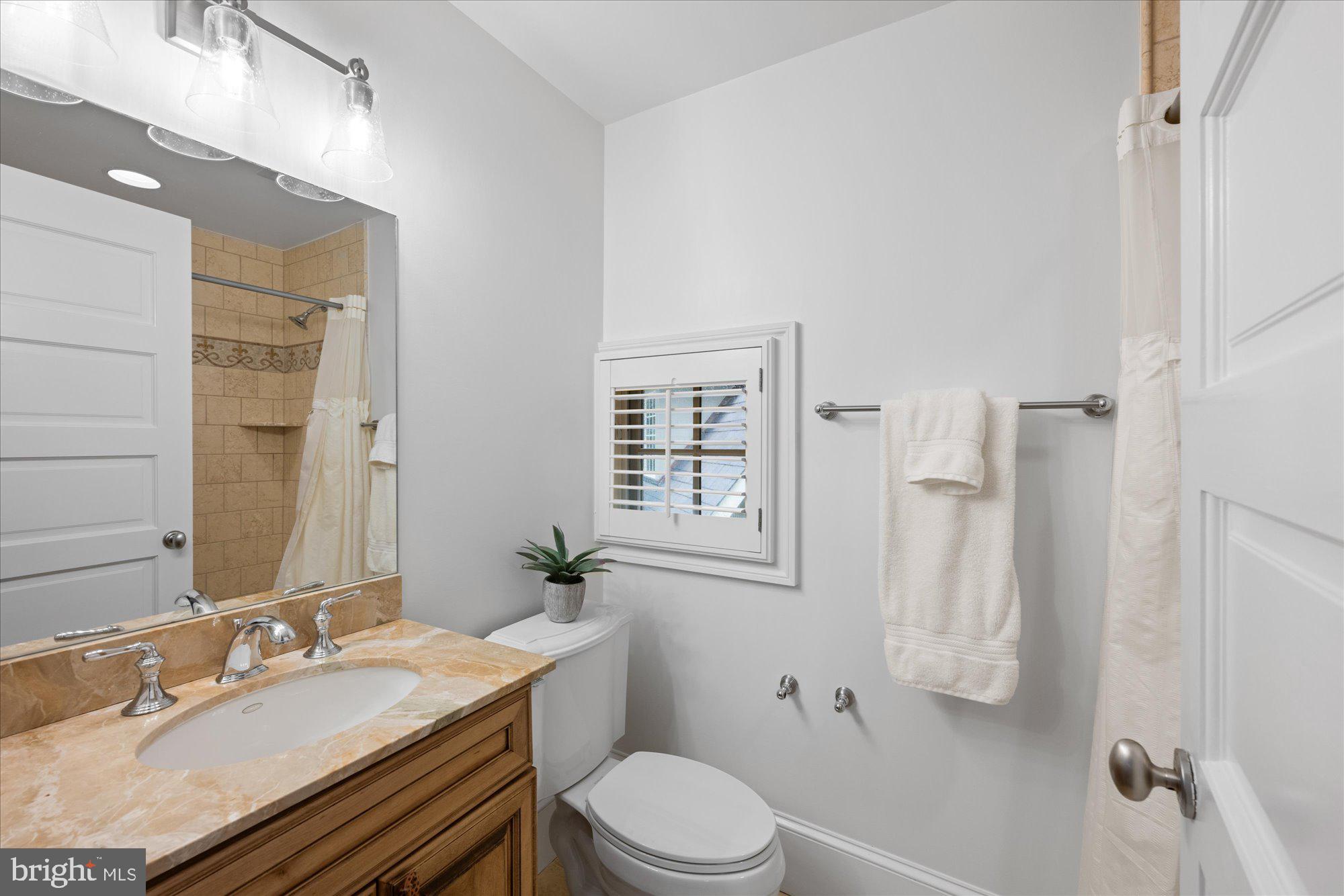 MERRY GO ROUND FARM - Residential