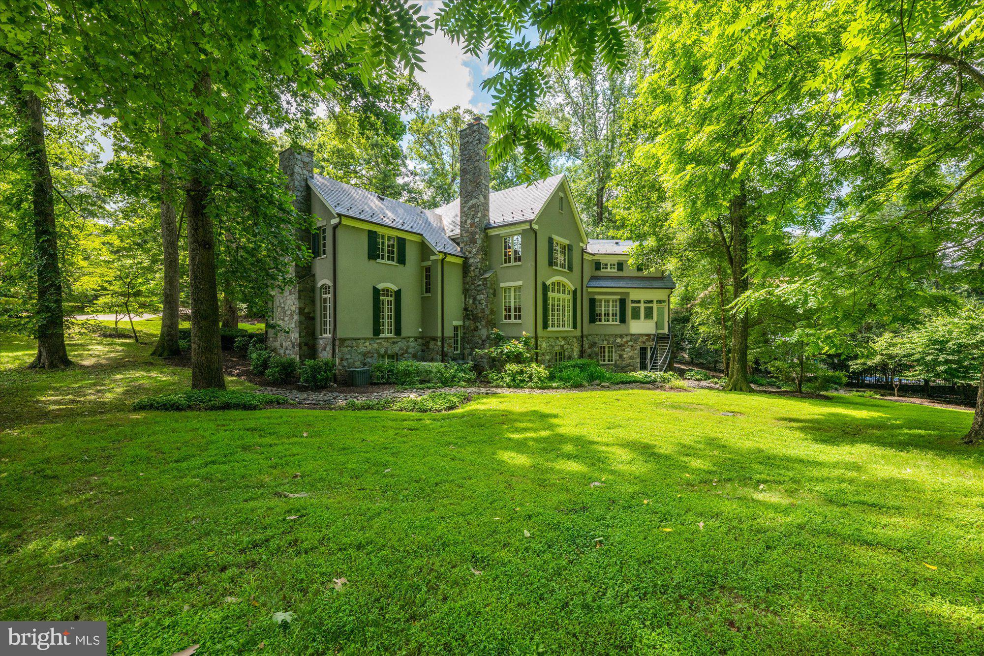 MERRY GO ROUND FARM - Residential