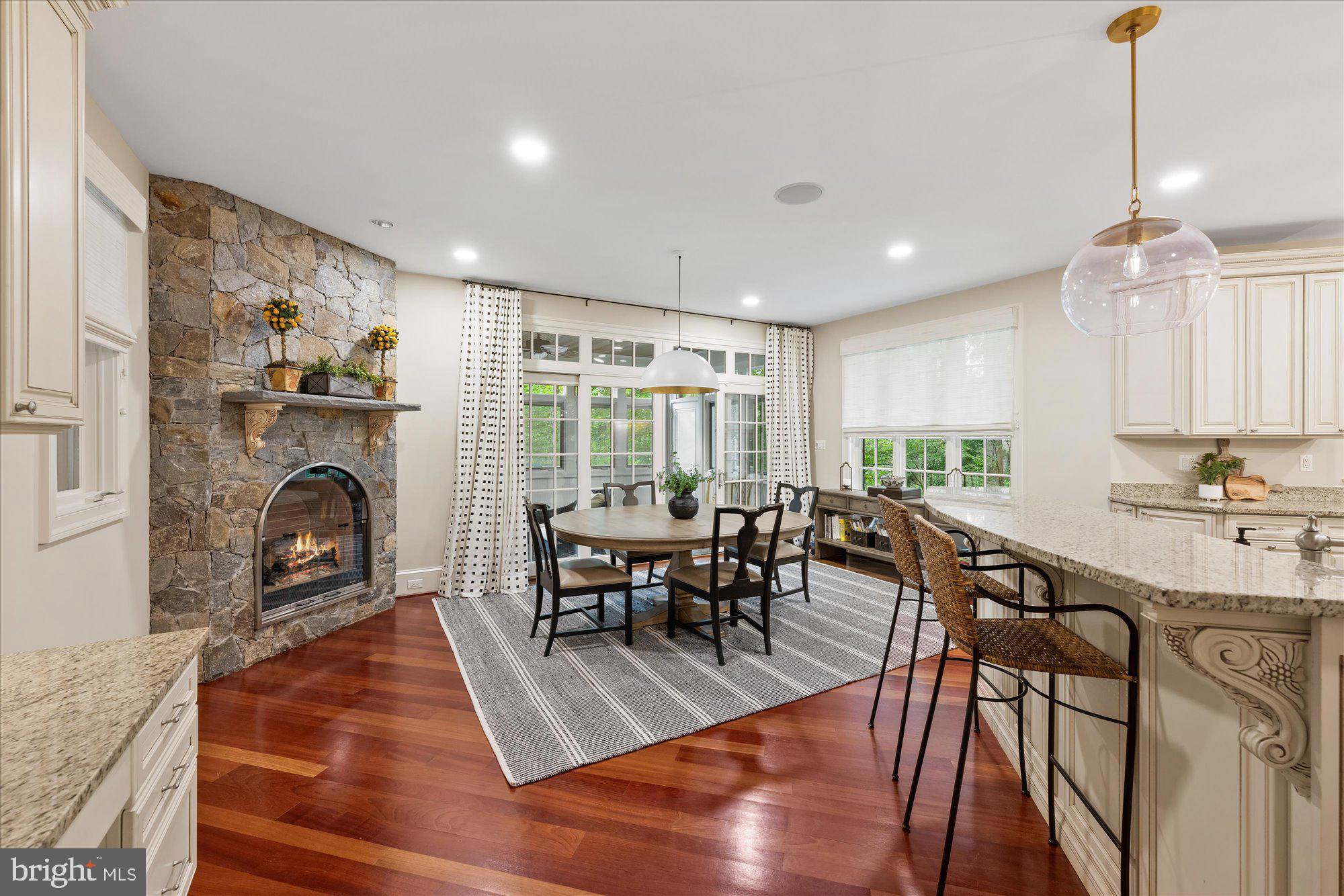 MERRY GO ROUND FARM - Residential