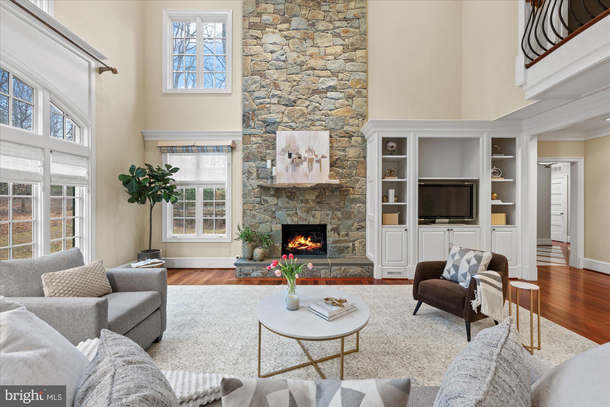 MERRY GO ROUND FARM - Residential