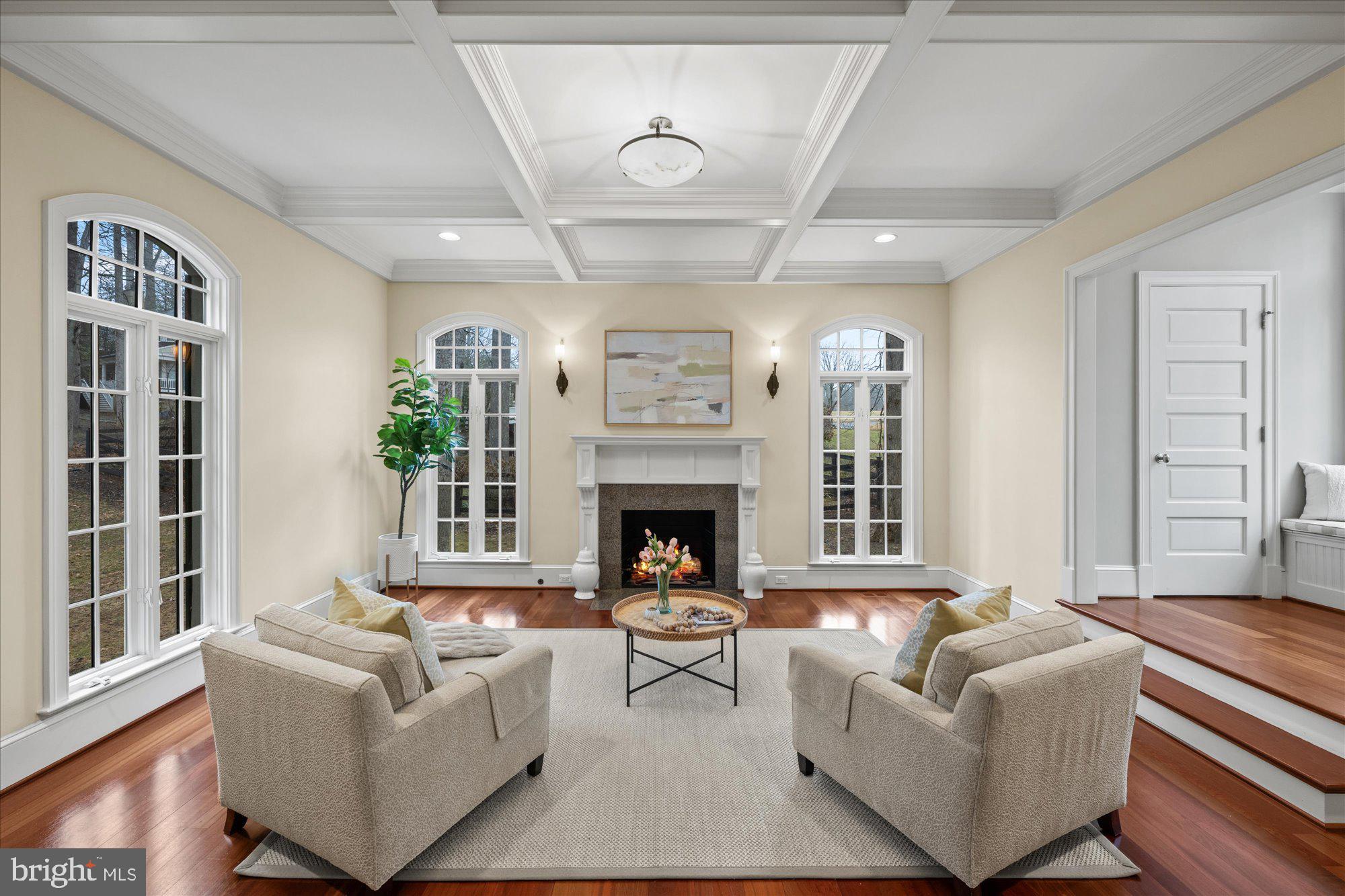 MERRY GO ROUND FARM - Residential