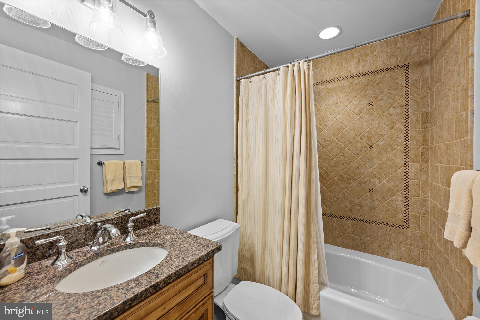 MERRY GO ROUND FARM - Residential