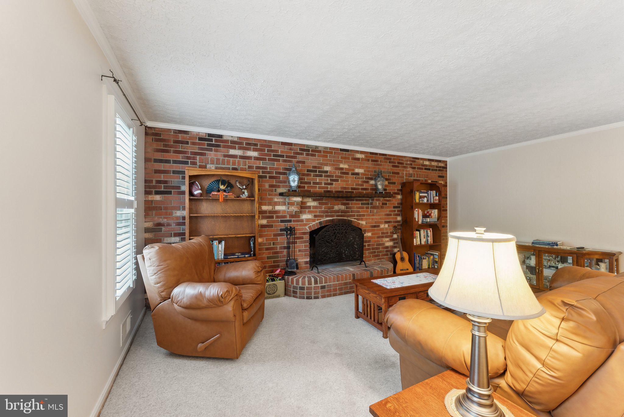 STONEYBROOKE - Residential