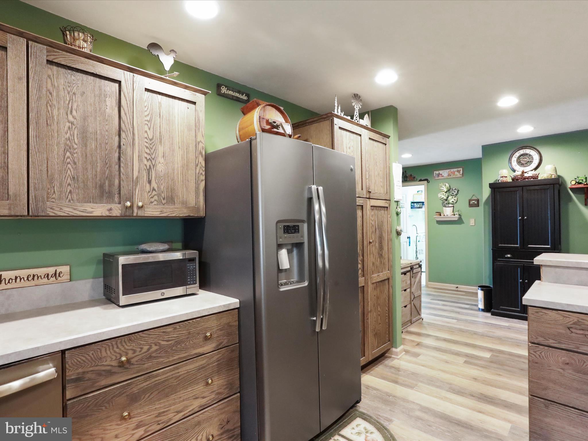 WHISKEY RUN ESTATES - Residential