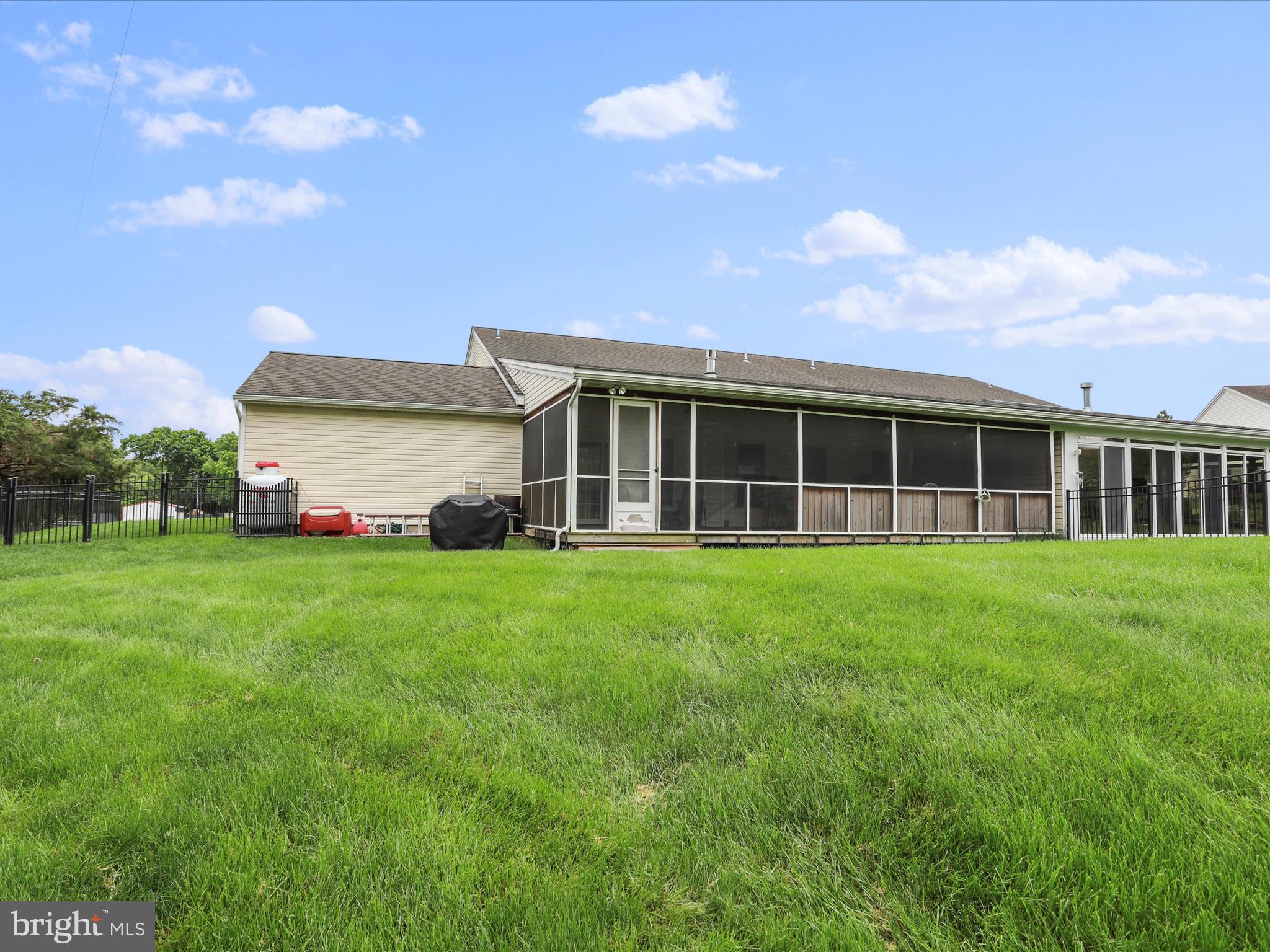 WHISKEY RUN ESTATES - Residential