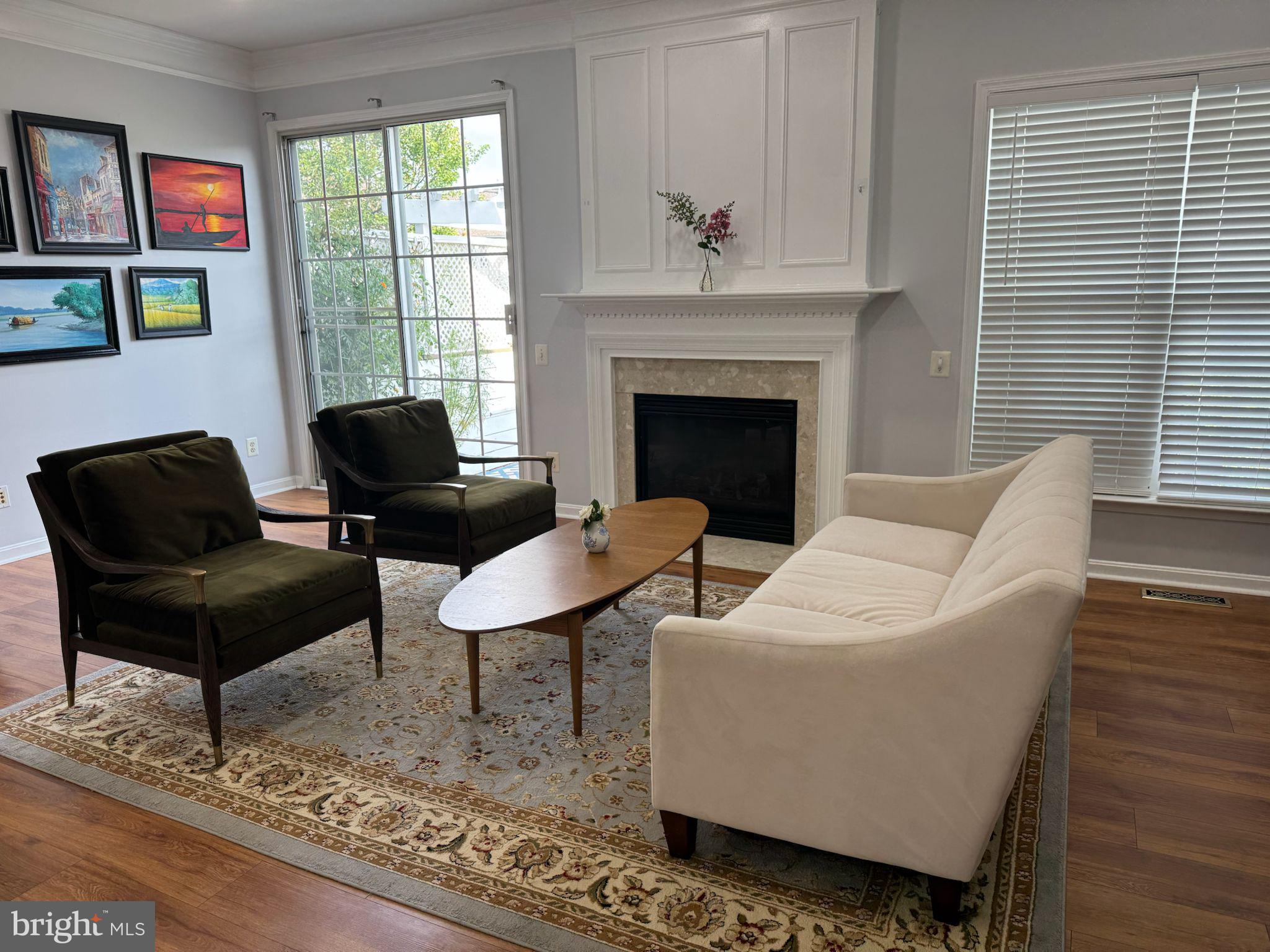 LOUDOUN PARKWAY CENTER - Residential Lease