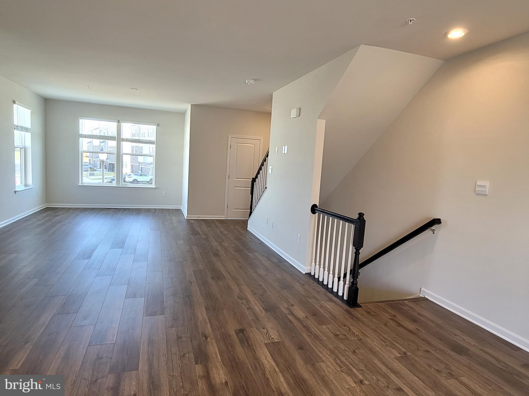 RENN QUARTER - Residential Lease