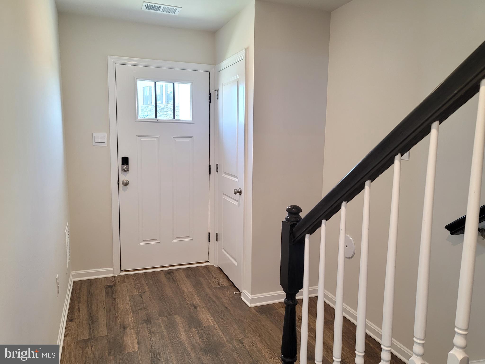 RENN QUARTER - Residential Lease