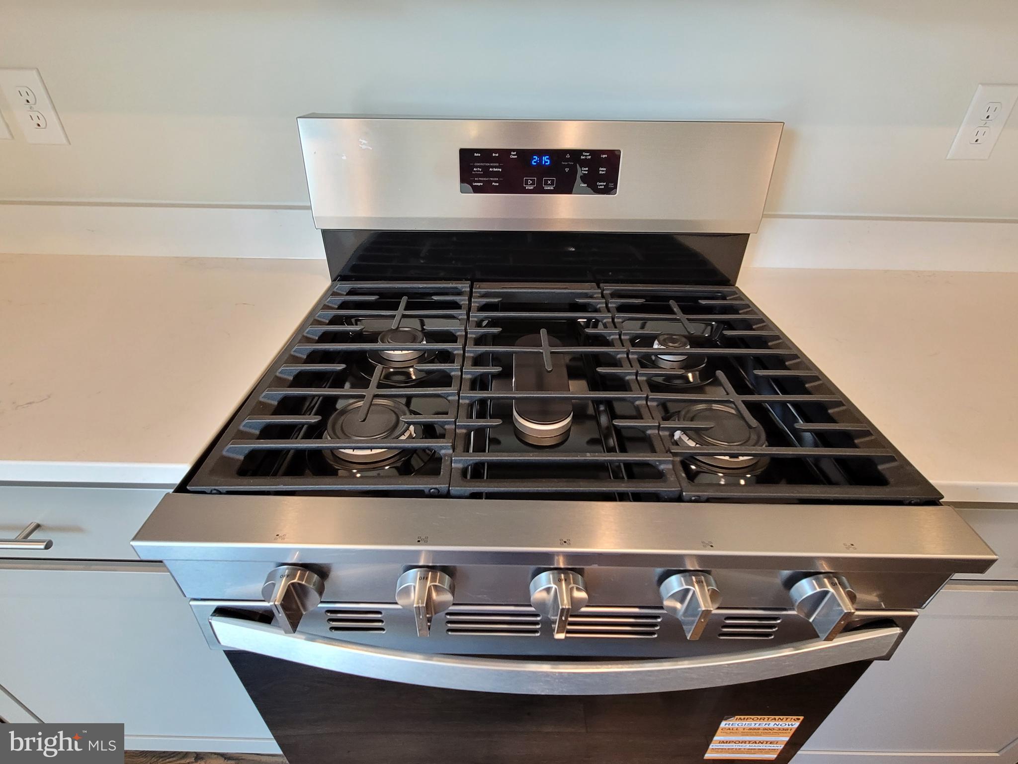 RENN QUARTER - Residential Lease