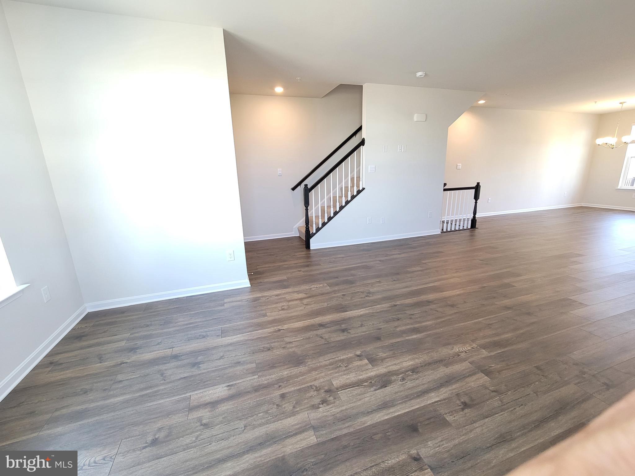 RENN QUARTER - Residential Lease