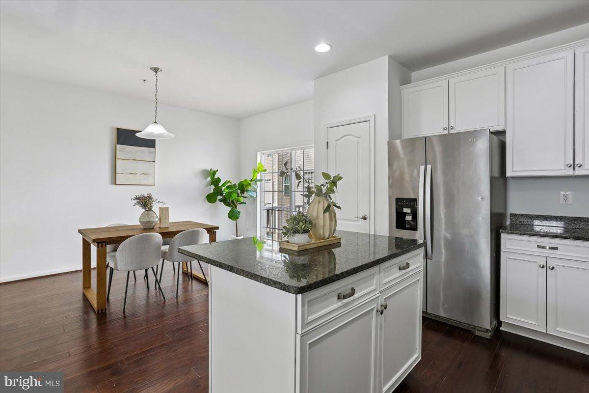 MORRIS PLACE - Residential