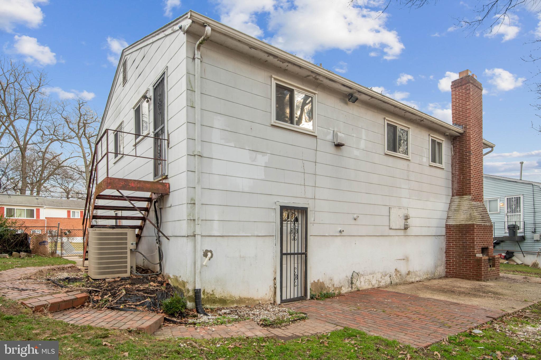 EDWARD ESTATES - Residential