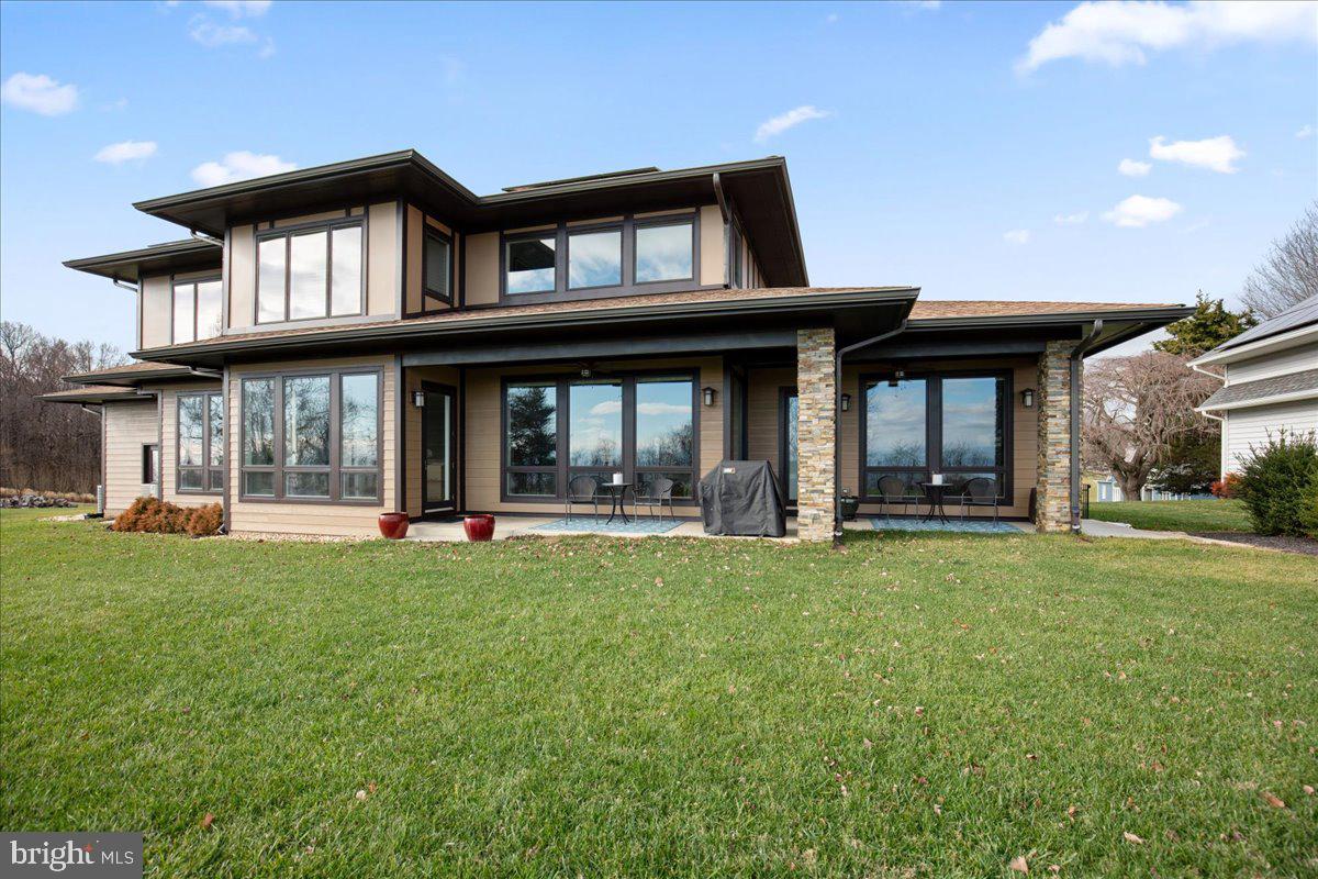 BAYVIEW MANOR ESTATES - Residential