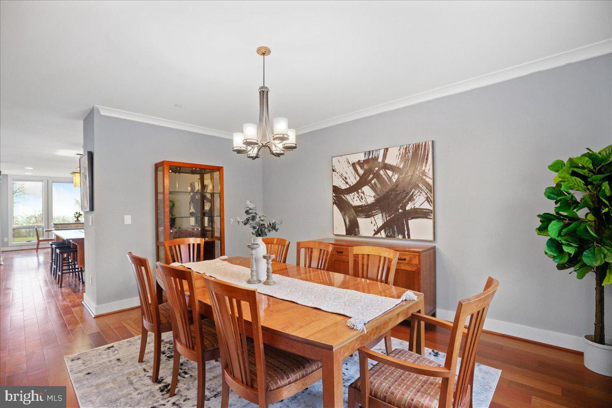 BAYVIEW MANOR ESTATES - Residential