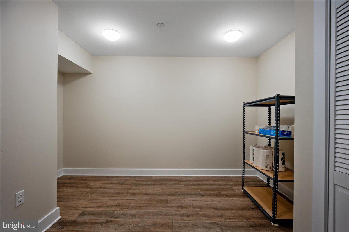 BAYVIEW MANOR ESTATES - Residential