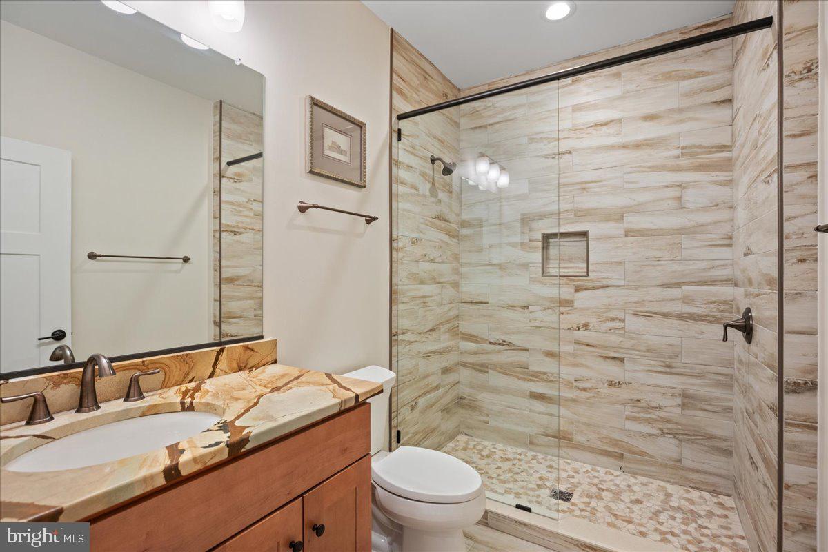 BAYVIEW MANOR ESTATES - Residential