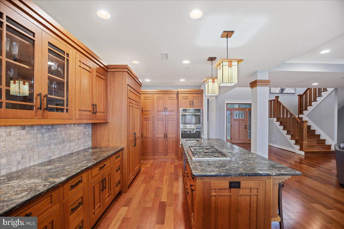 BAYVIEW MANOR ESTATES - Residential