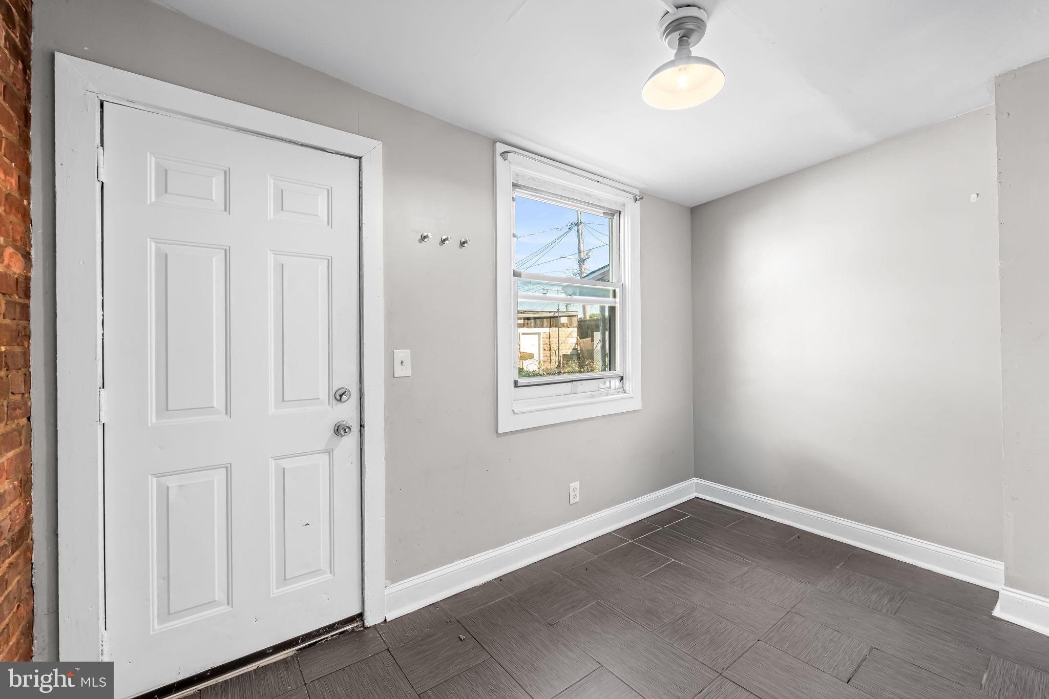 HIGHLANDTOWN - Residential