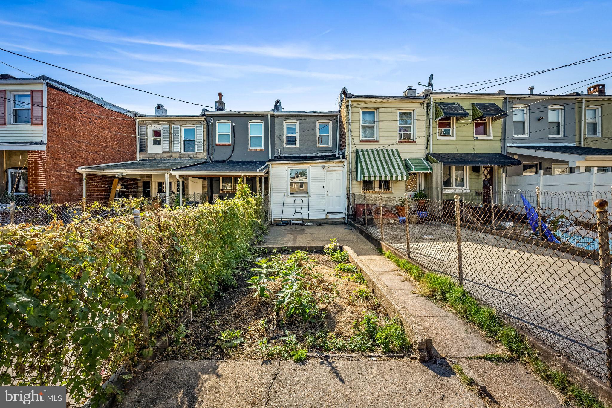 HIGHLANDTOWN - Residential