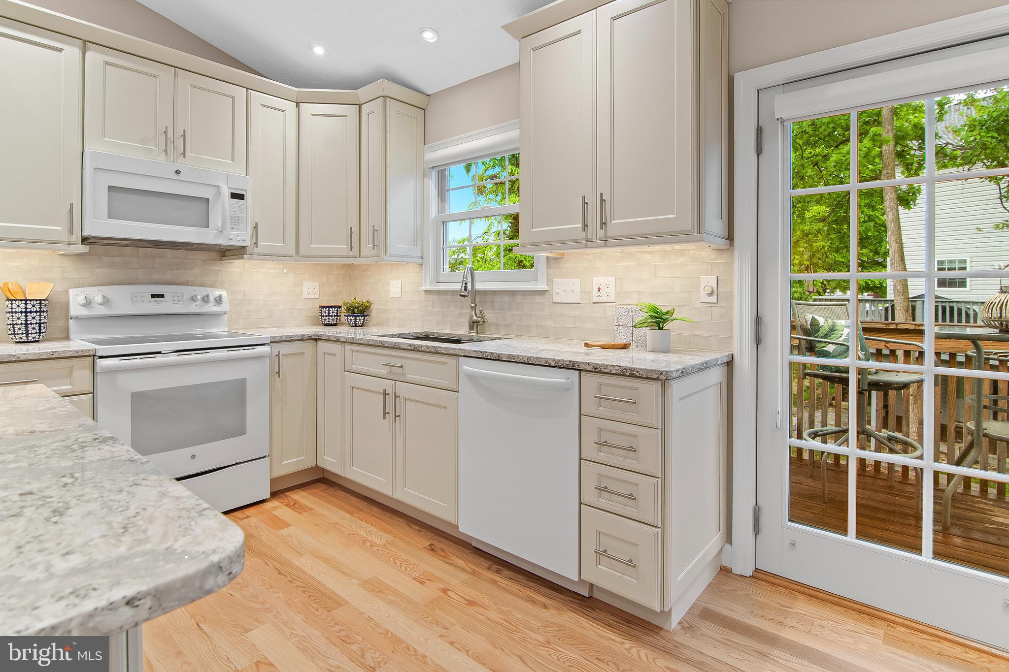 PINEY ORCHARD - Residential