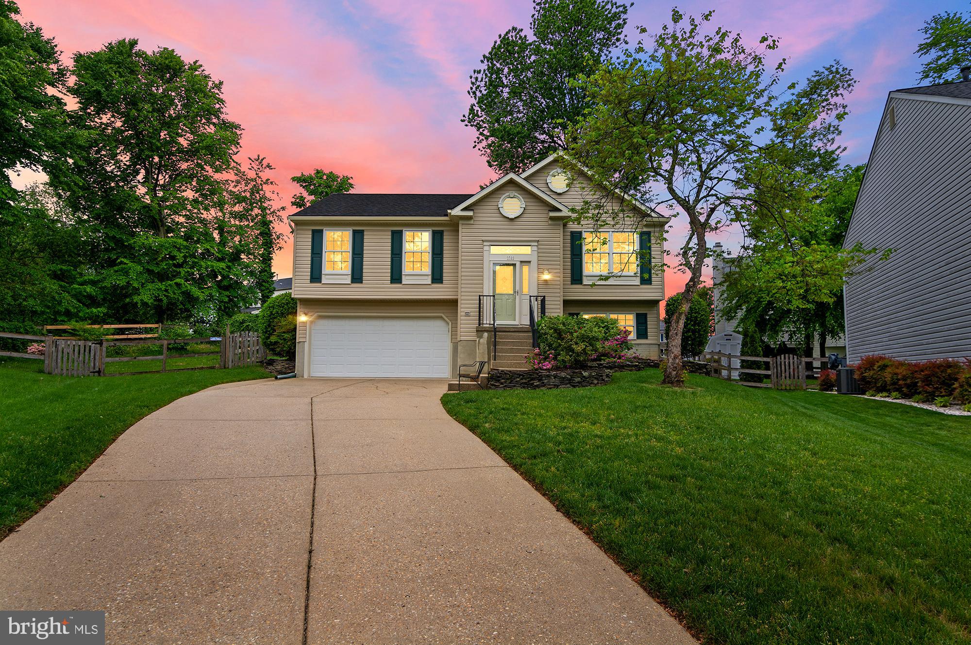 PINEY ORCHARD - Residential