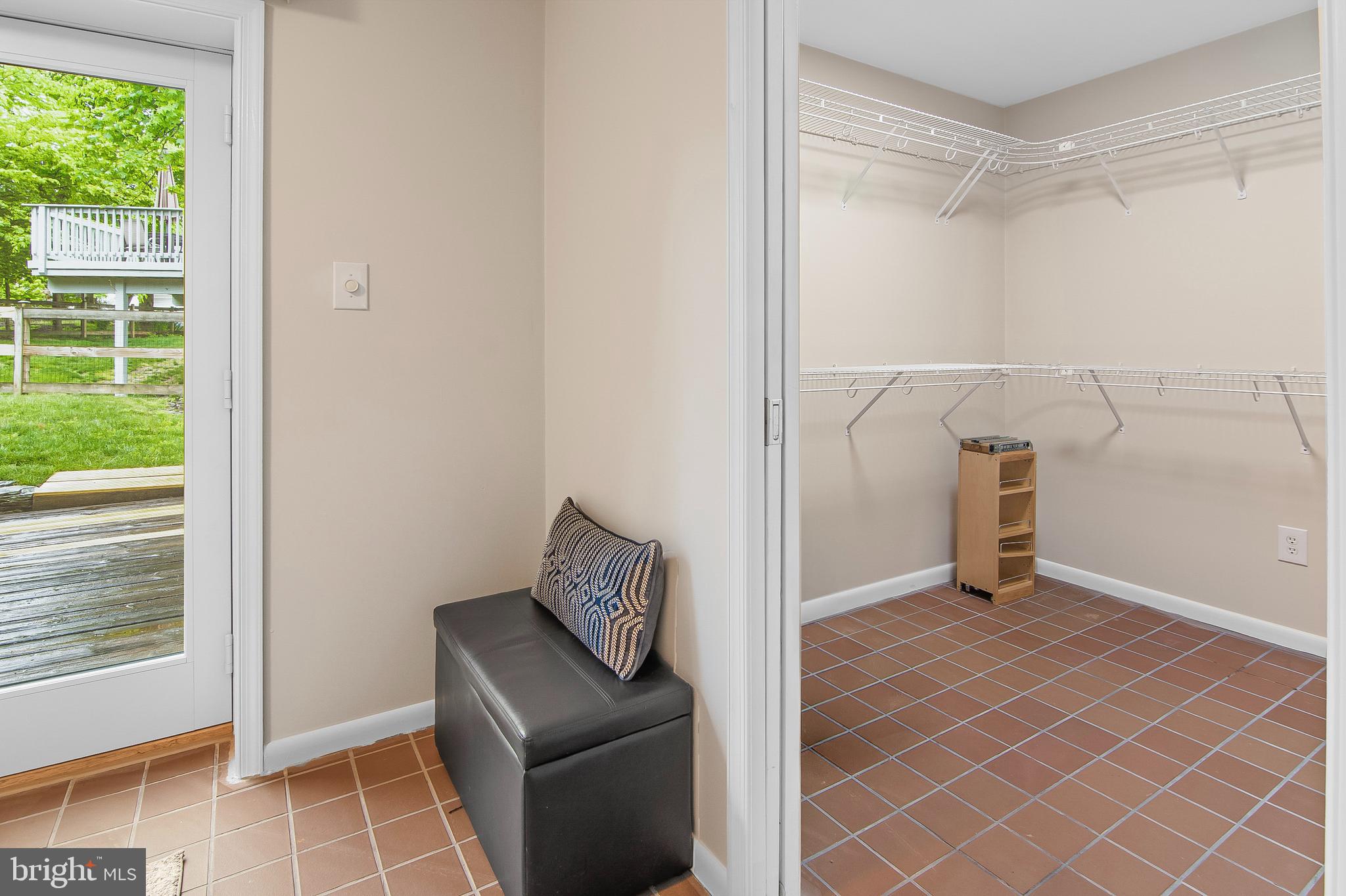 PINEY ORCHARD - Residential