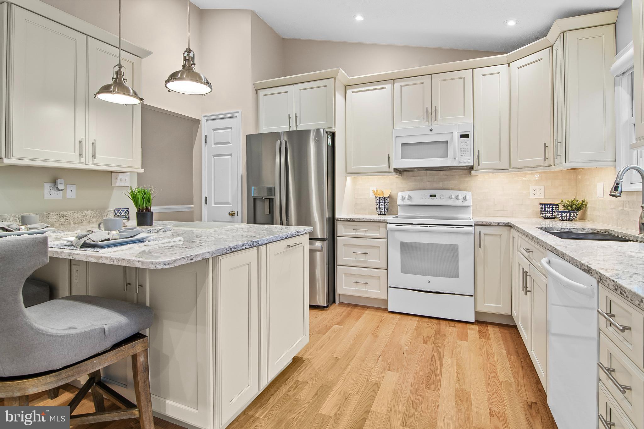 PINEY ORCHARD - Residential