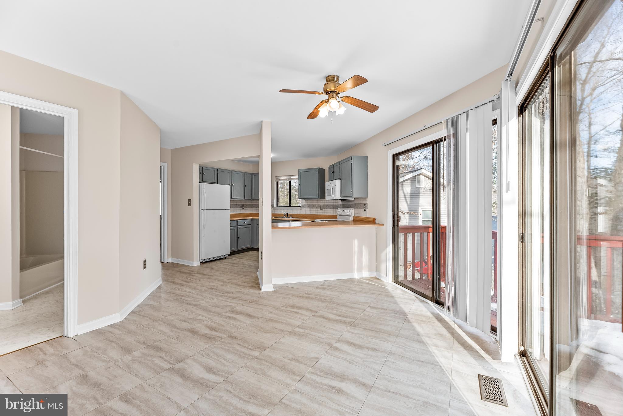 CHESAPEAKE RANCH ESTATES - Residential