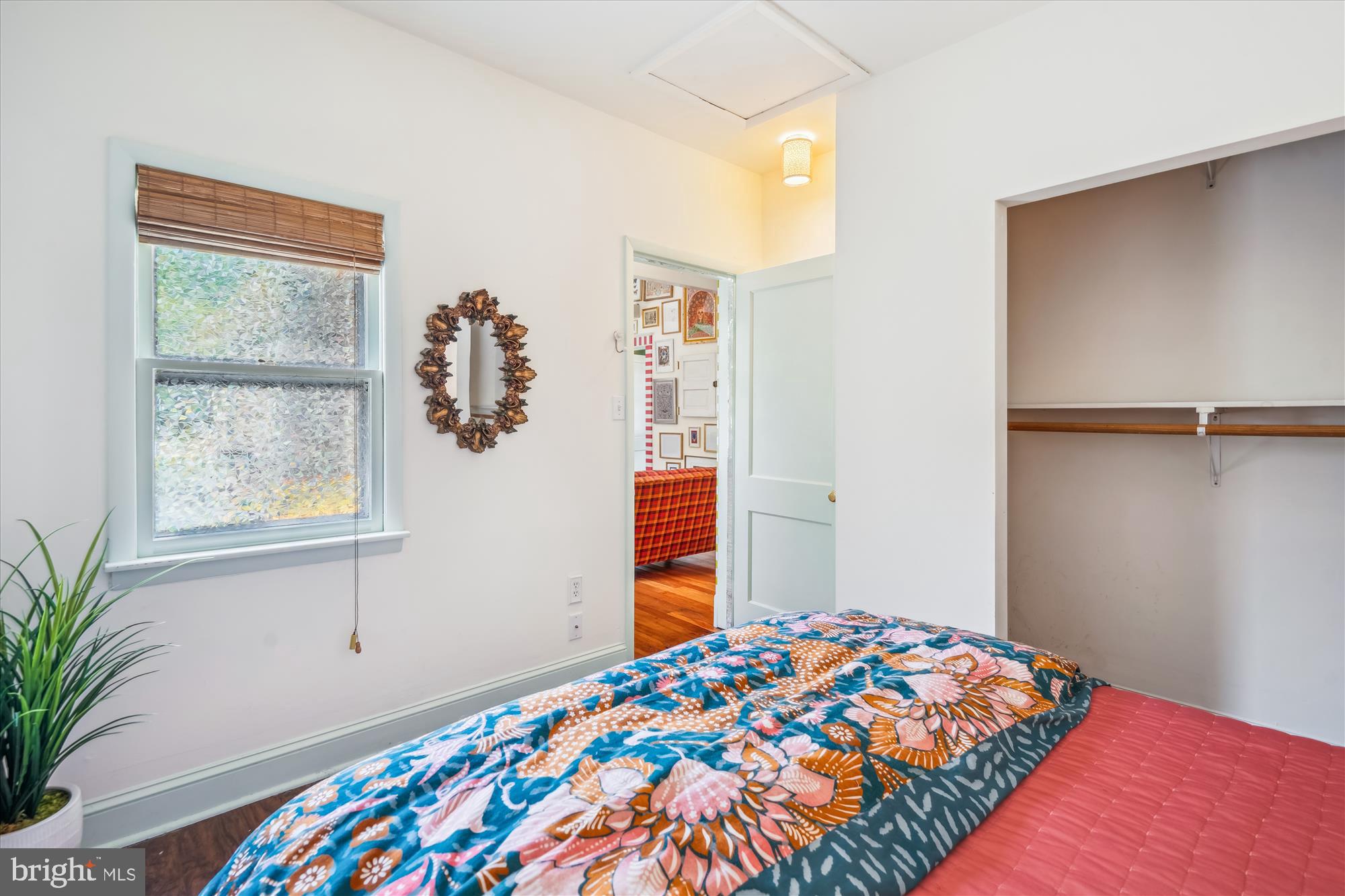 OYSTER HARBOR - Residential