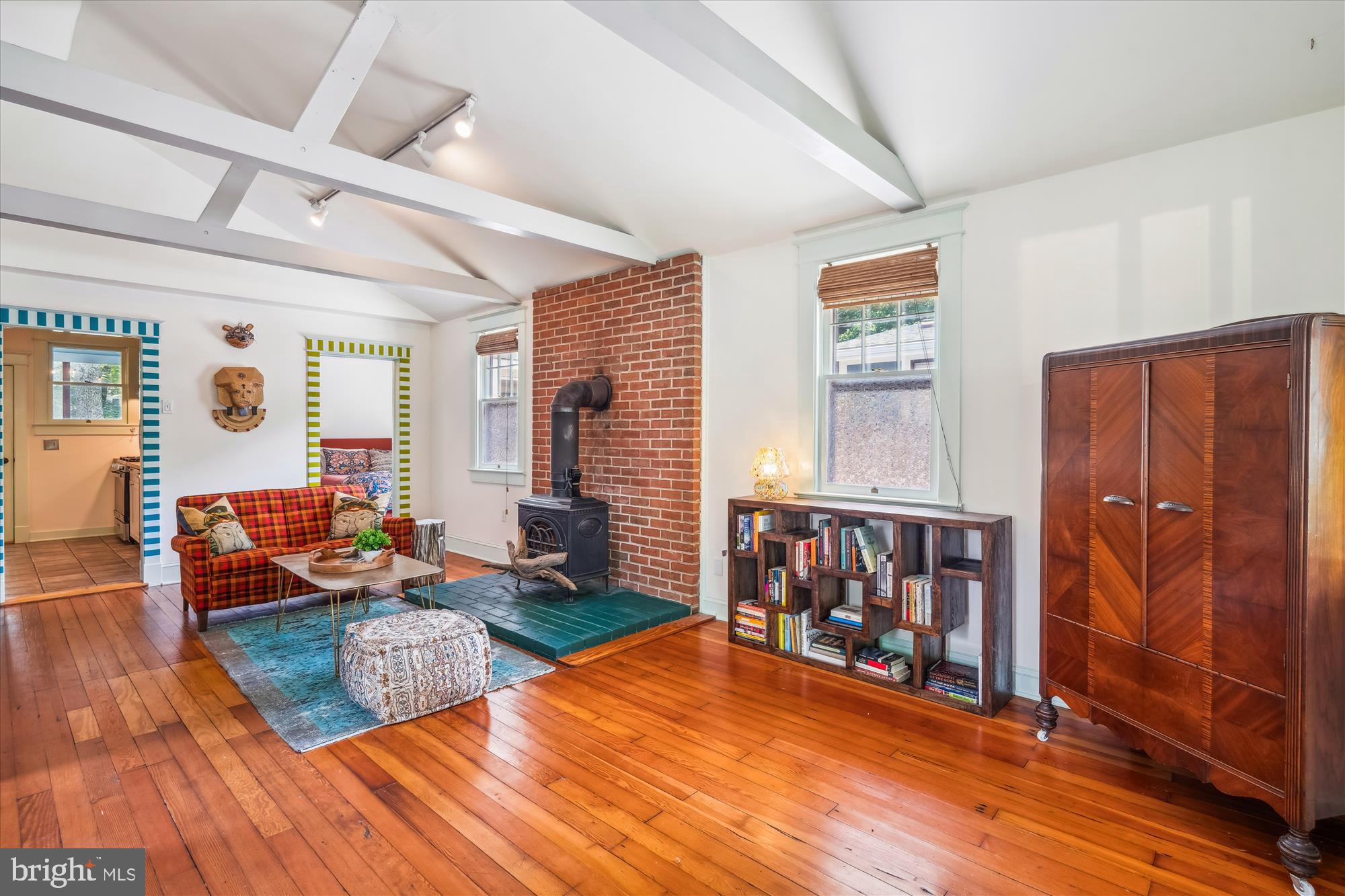 OYSTER HARBOR - Residential