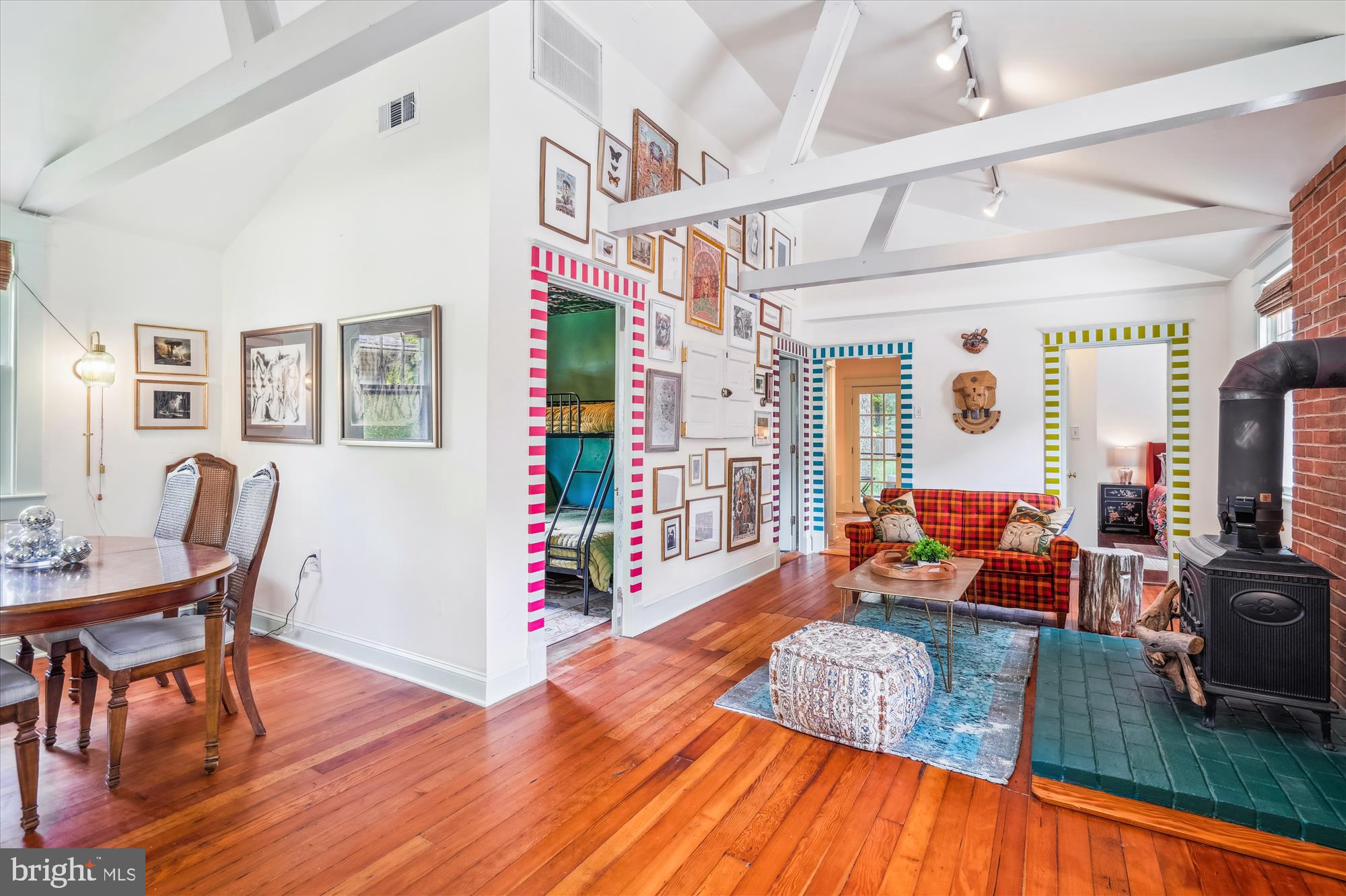 OYSTER HARBOR - Residential