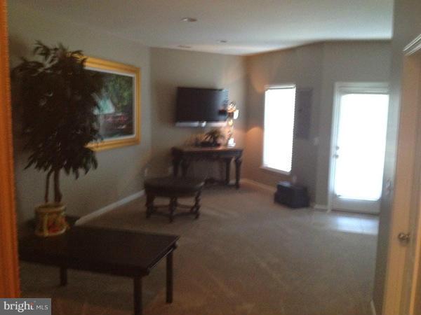 BRAMBLETON OVERLOOK - Residential Lease