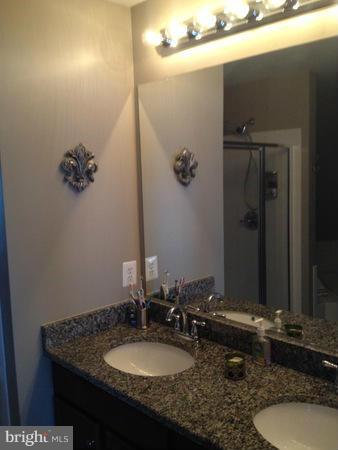 BRAMBLETON OVERLOOK - Residential Lease