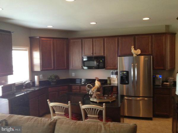 BRAMBLETON OVERLOOK - Residential Lease