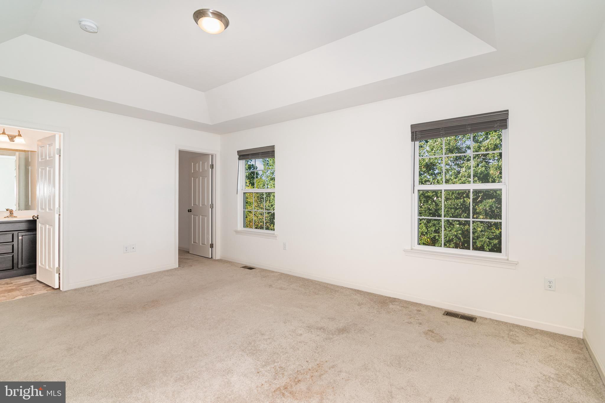 LAUREL RIDGE - Residential Lease